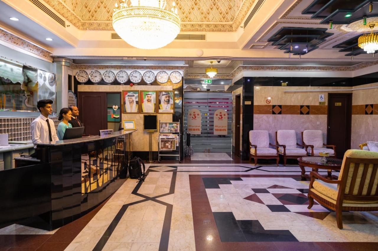 Three 888 Hotel Dubai Bagian luar foto